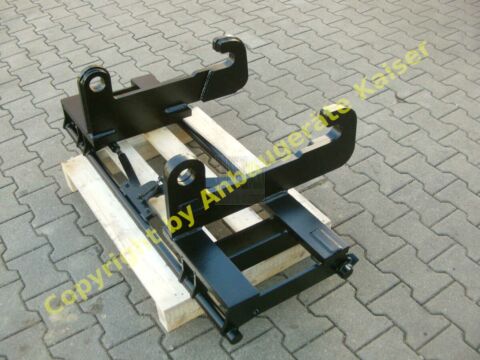 Adapter von Caterpillar CAT auf Anbaugeräte mit Euroaufnahme