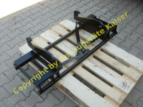 Adapter von Wacker auf Anbaugeräte mit Euroaufnahme